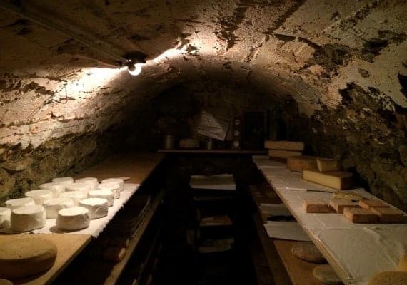 For Cheese lovers : restarting from milk in Val Seriana