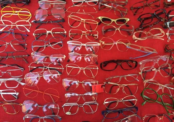 Trisha Lovers : Vintage Spectacles to cheer you up