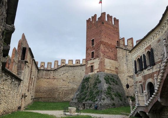 The Soave Castle : A Medieval Fortressed Dwelling