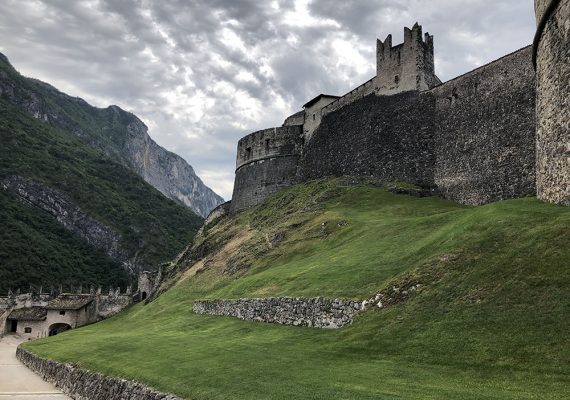 Beseno Castle in Trentino: The legend of the cow and two wheat sacks