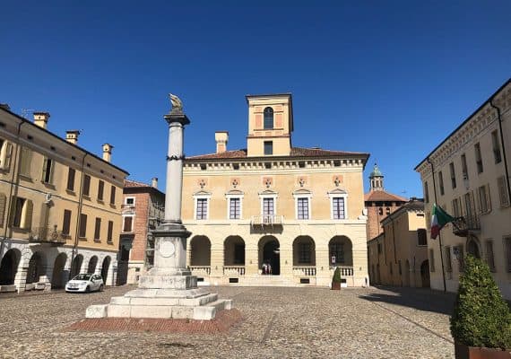 Sabbioneta: The Ideal City of Vespasiano Gonzaga