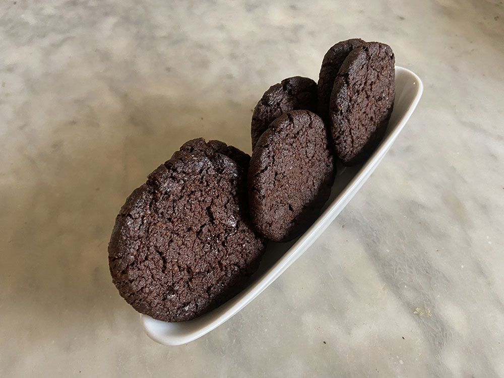 Dark Chocolate Salted Cookies