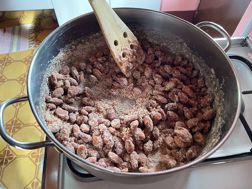 Sugared Almonds Italian Style